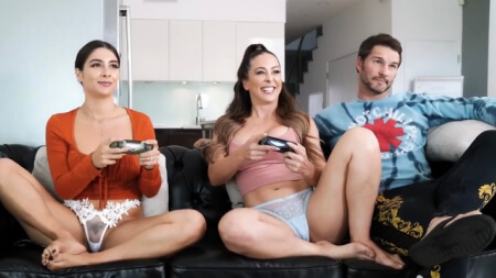 Tru Kait BGG Gamers Threeway with Cherie DeVille Porn Video Leaks Borntobefuck